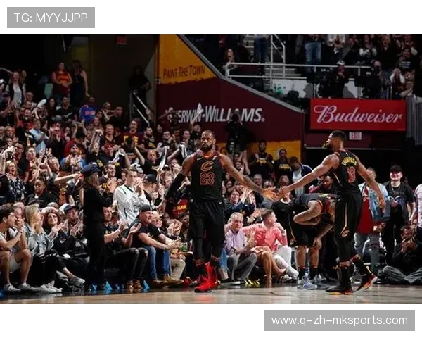 天王归来！詹姆斯季后赛大爆发全场燃爆！，詹姆斯季后赛2021